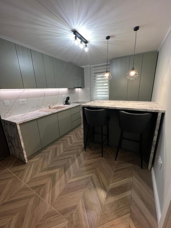 Orşova Apart Central מראה חיצוני תמונה