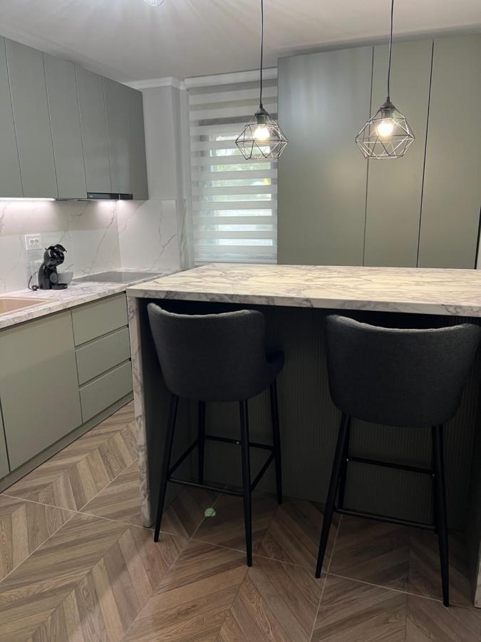 Orşova Apart Central מראה חיצוני תמונה