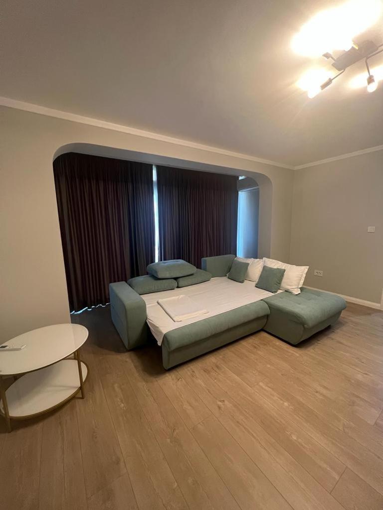 Orşova Apart Central מראה חיצוני תמונה
